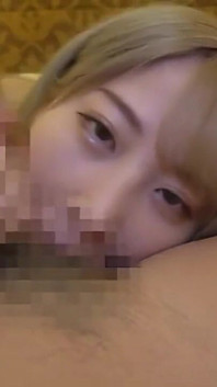 Casting di ragazza bionda calda giapponese