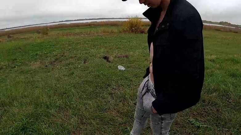 Dick Boys Studio: Buitenshuis een grote pik aftrekken