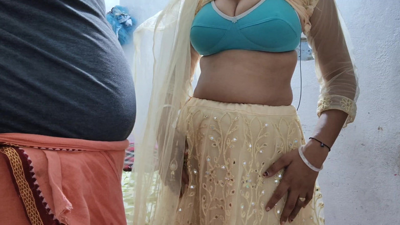 biharisonam: Desi Ladaki Ne Pila Ghagara Pahankar Baju Wale Stepfather Ke...