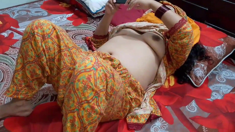 RedQueenRQ: Cuckold amatör fru har stor kuk (indisk man fru)