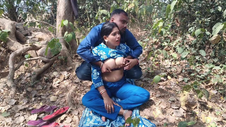 Sona bhabhi: Indian Village Sex Video, Indian Girl Big Boob Press by...
