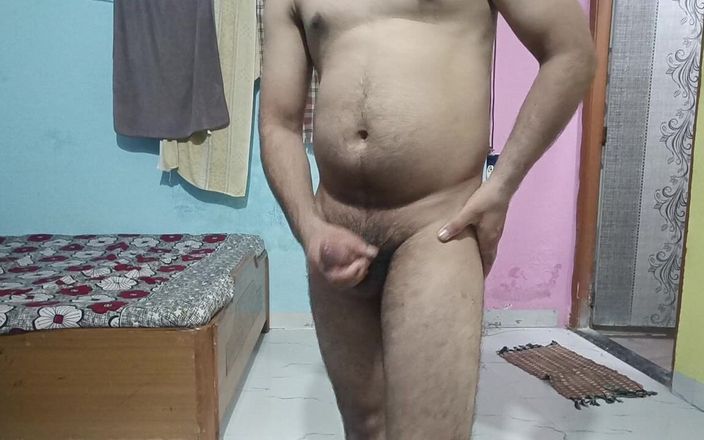 LovedSunsine1990: Massaggio sempre il mio pene.