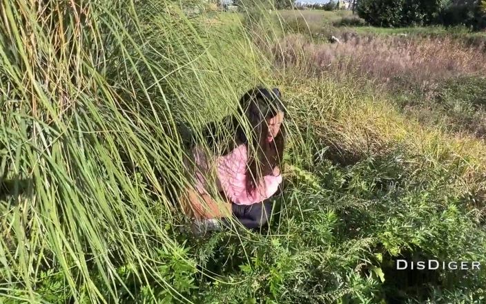 Dis Diger: Caught a Pissing Girl and Took Her to the Mountains...