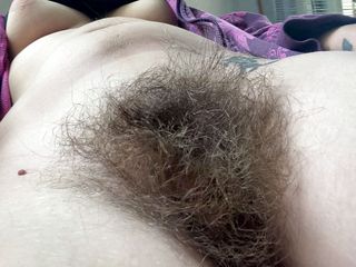 Cute Blonde 666: 10 minutes of hairy pussy in your face