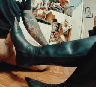 Mistressyammyboots: Kožené boty pro mého otroka