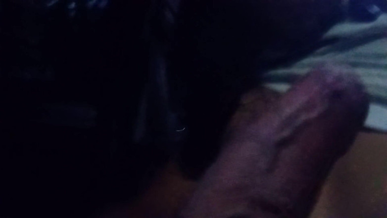 Blackie cam: Cowok muda ngocok kontol