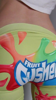 Smack It, Kiss It, You Choose