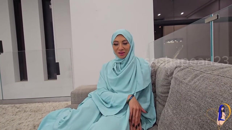 Sasha Pearl: Hijabi Slut Marriage Combo Deep Anal Messy Bjs Creampie