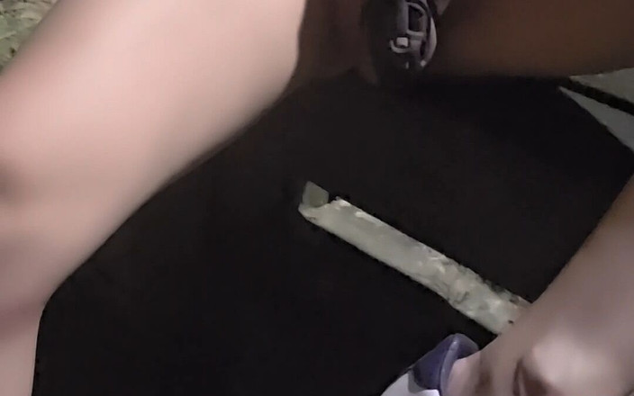 Taiwancdgirl: La pseudo-ragazza Tingxuan indossava una chiocca di castità ed era...