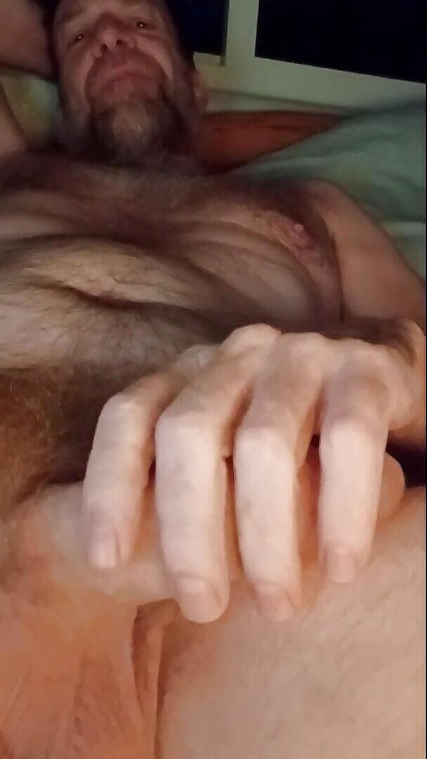 Hairyartist: Волохатий жирний член для вас від волохатки