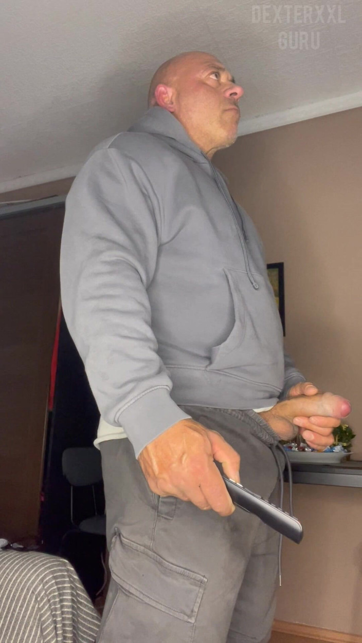 Mr. Guru: Signor Guru. Sega veloce grande culturista