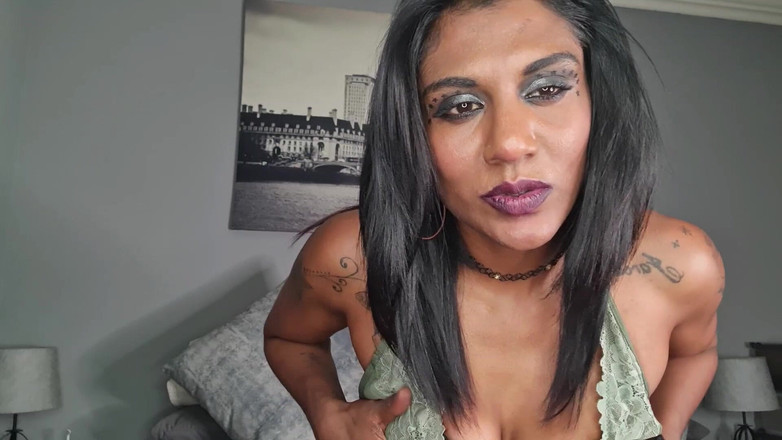 domslutfucker: Puta india sin valor se humilla a sí misma, hablar...