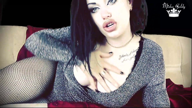 Goddess Misha Goldy: Mesmerizing jerk off