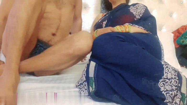 Komalaman: Mijn man heeft me geneukt door zijn beste vriend in...