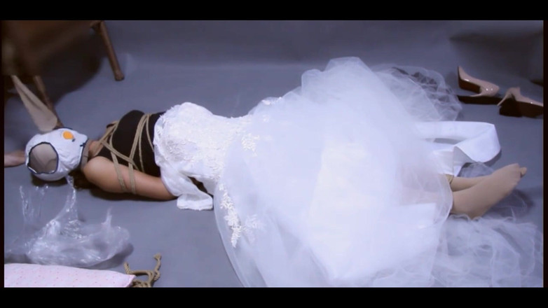 OrangeXXOO: İç çamaşırı çekme bağlama ayarı