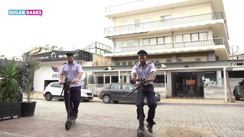 SugarBabesTV: Řecká policejní parodie - DVD