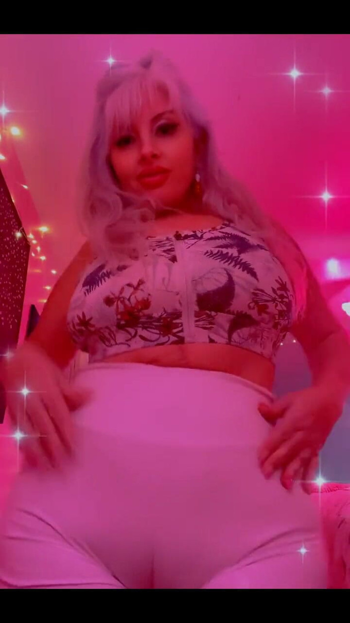 PaintedRose: Mooie en natte yoga kont