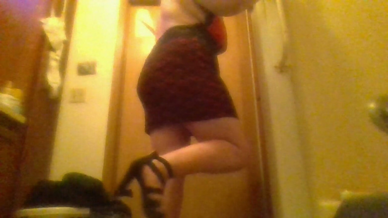 krazykristin: Sexy Hot Tight Pussy Big Tata Red Dress Black Panties