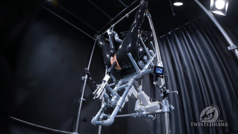 Twistedrama: New Robo-fuck Device