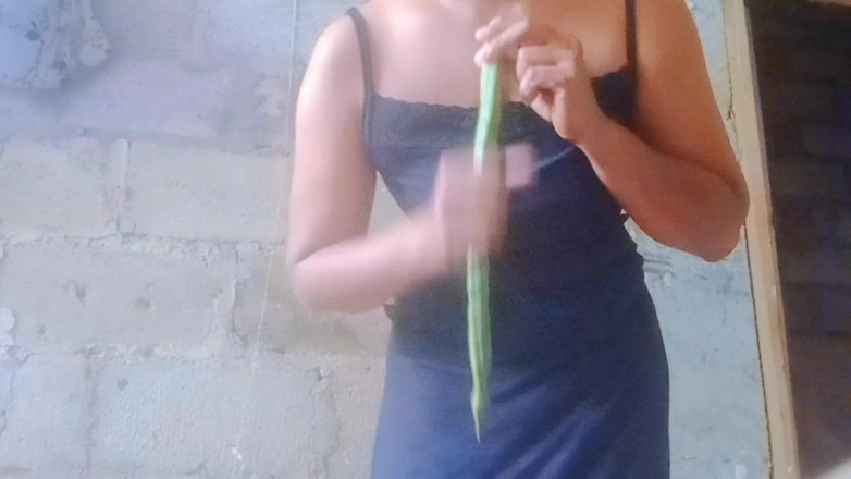 Shalani Piyumali: Awek desi, awek desi India, video seksi wanita panas Asia