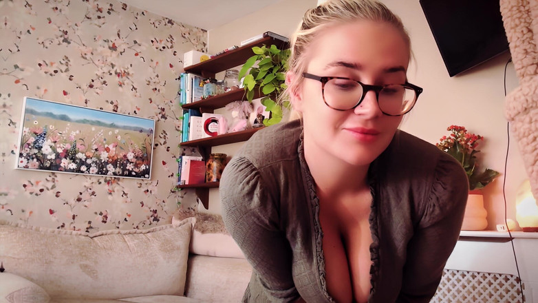 JessieHH: Fångad i styvmamma smutsig tvätt - gratis