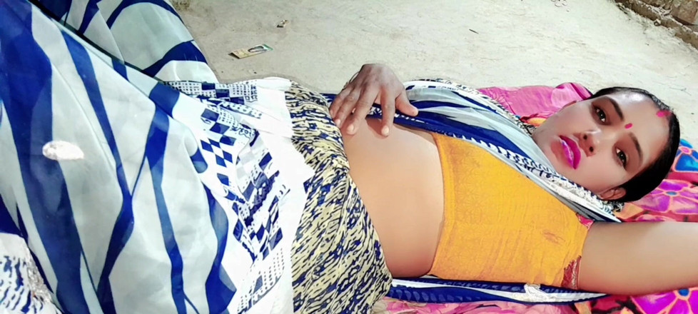 Renudbf: Мила індійська красива зведена сестра дезі трахається з хлопцем, повний хінді аудіо saund