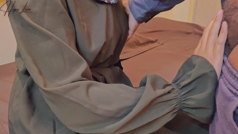 Hope Love: 남매와 말레이 히잡 소녀