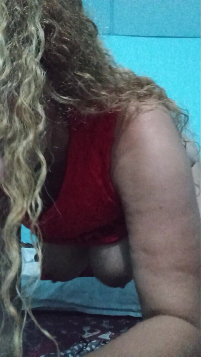 Lobicam: Ich lutsche einen falschen schwanz und ich lande oben drauf...