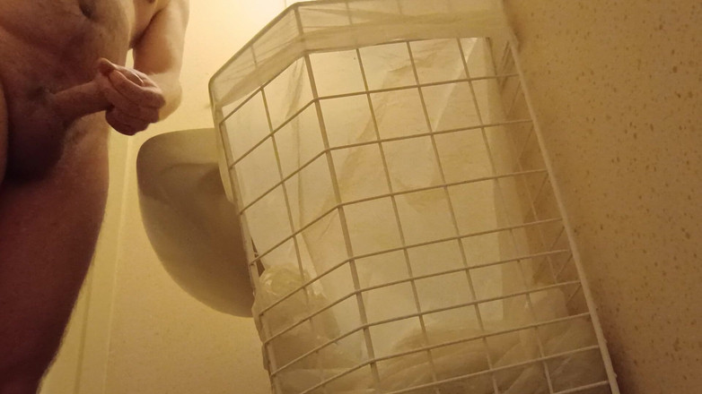 Ed Eden: Odpad v koupelně