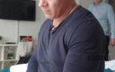 Dexterxxlfun: Bodybuilder Friend Get Sucked off.dexterxxl Gay Daddy