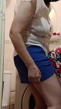I'm Cheating on My Husband with His Lesbian Stepsister