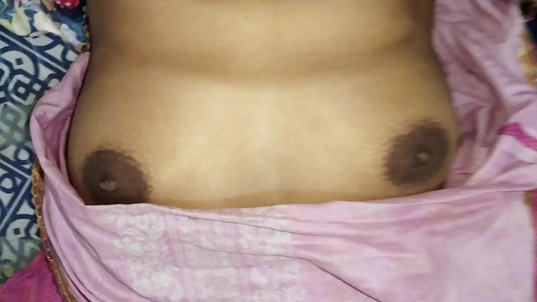 Sairaxsaim: Pakistańska seksowna pokojówka zerżnięta twardego właściciela domu