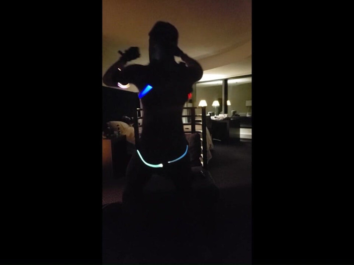 Kennie Jai: Brevi clip di Kennie Jai