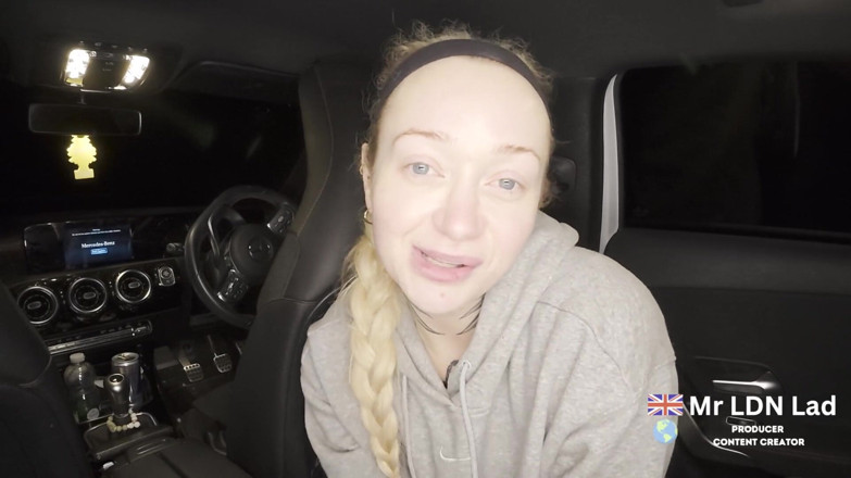 Mr LDN Lad: Apasionada Mamada En El Coche - Sophia May Entrevista Con Chica...