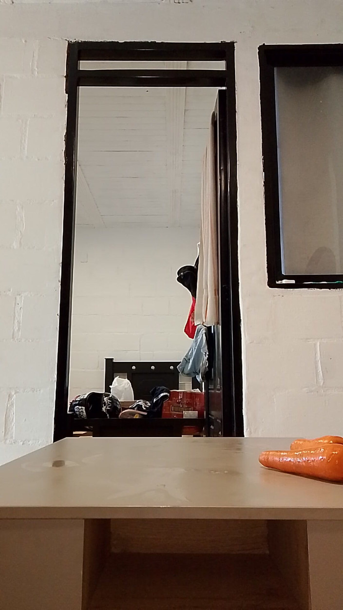 femboyass469: Heißer Femboy fickt und masturbiert in der Küche, bis sie...