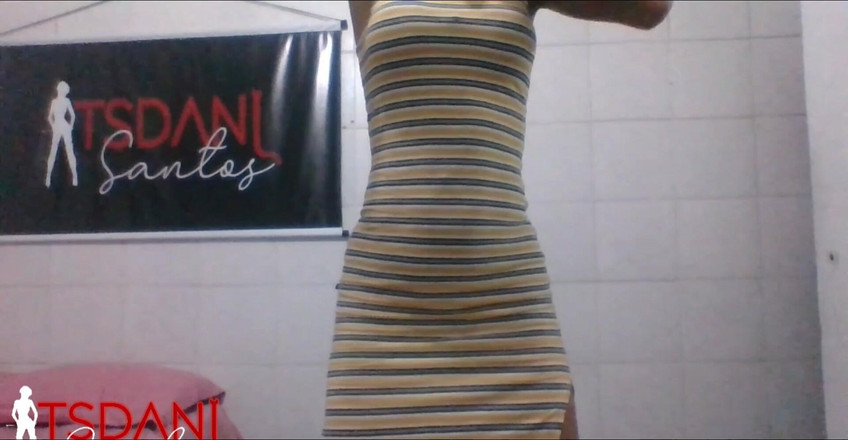 Tsdanisantos1: 性感诱人的丹妮拉桑托斯跳舞，然后高潮。