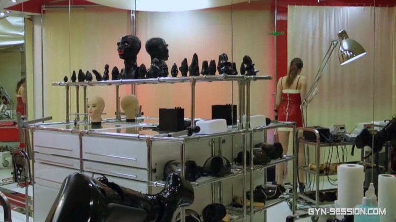 Amator Media: Lady Lilith - rubber clinic exxtreeem part1