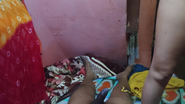 Madhu: Mătușă tamilă goală Mallu muncă fierbinte în prietenul soțului din sat