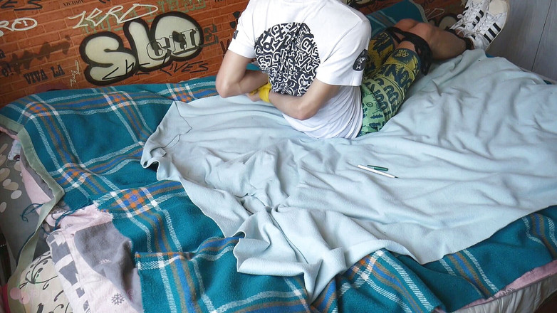 Ethan Alex: Alex lotta per liberarsi, e alla fine viene munto