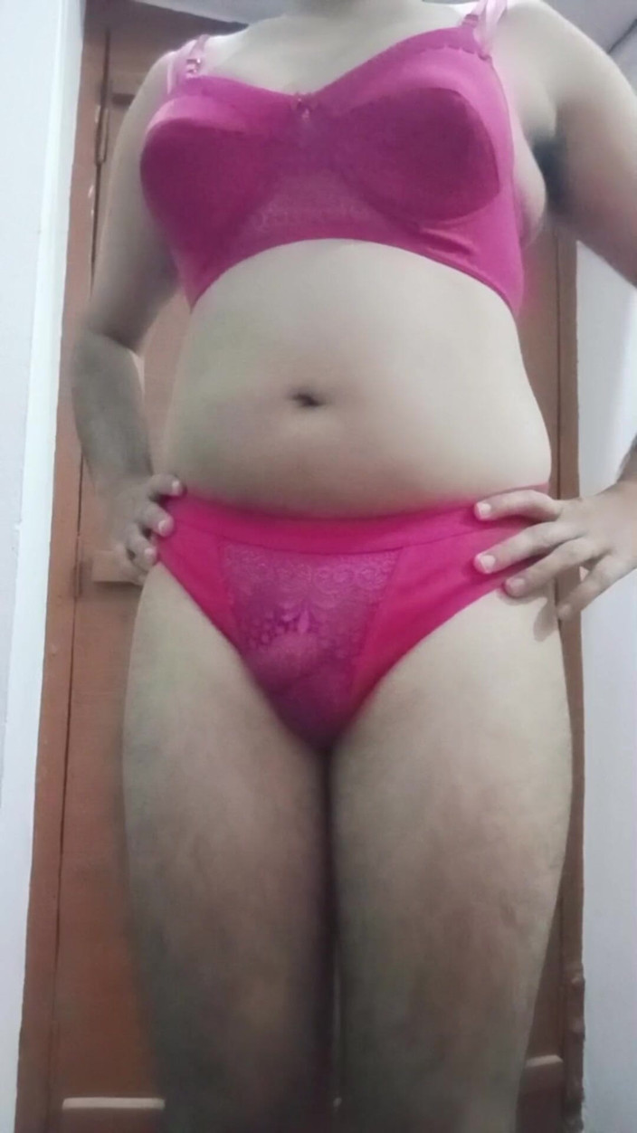 Gaurisissy: Indian Gay Crossdresser Gaurisissy Showing and Playing with Her Big...