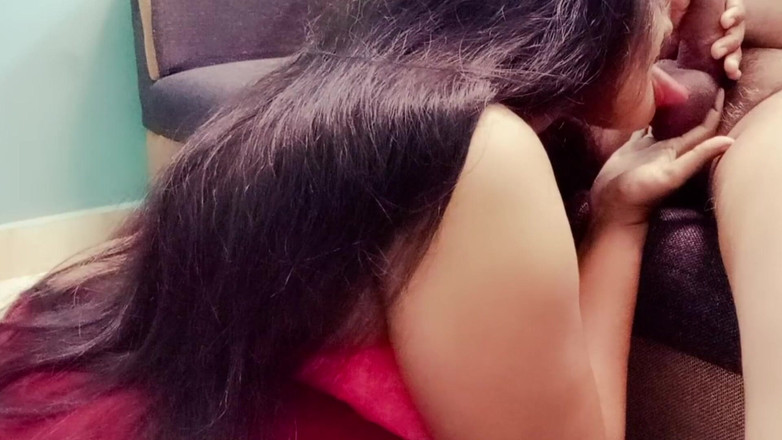 Your Arya: Aku menghajikan baju untuk istri tetanggaku dan ngentot memeknya habis-habisan