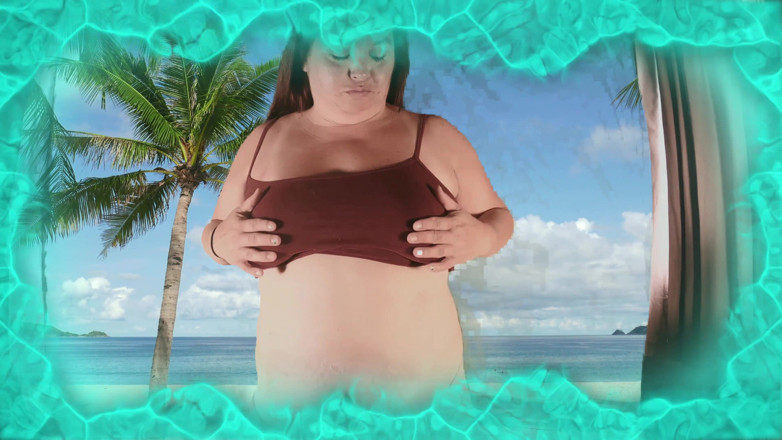 SexyNEBBW: Bbw scottata al sole in spiaggia
