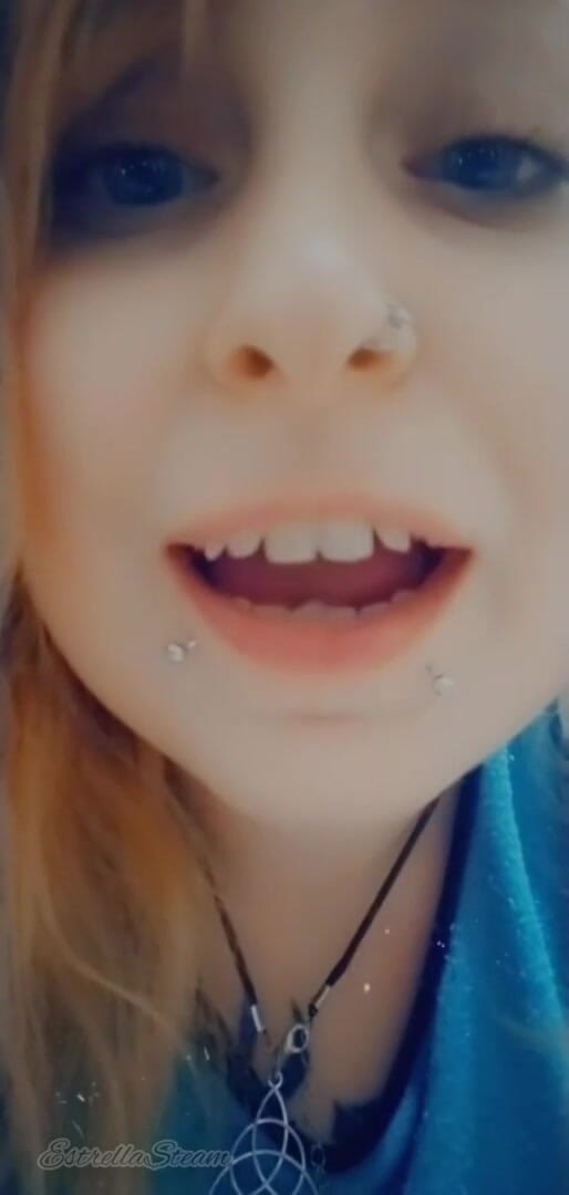 Estrella Steam: I stare at you while I smile at you