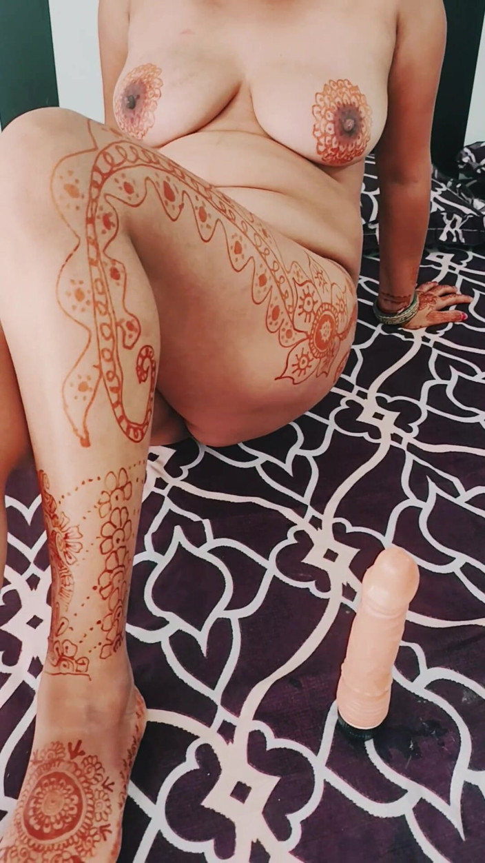 Hot_nishabhabhi: Bhabhi는 완전히 기분에