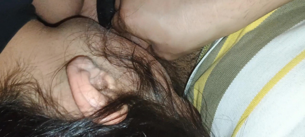 Ionut899: ayah tiri memberiku blowjob dan meniduriku sepanjang hari, dia hanya...