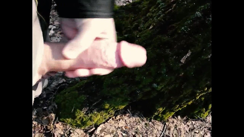 qaz11: Ngocok kontol di depan kamera - 590