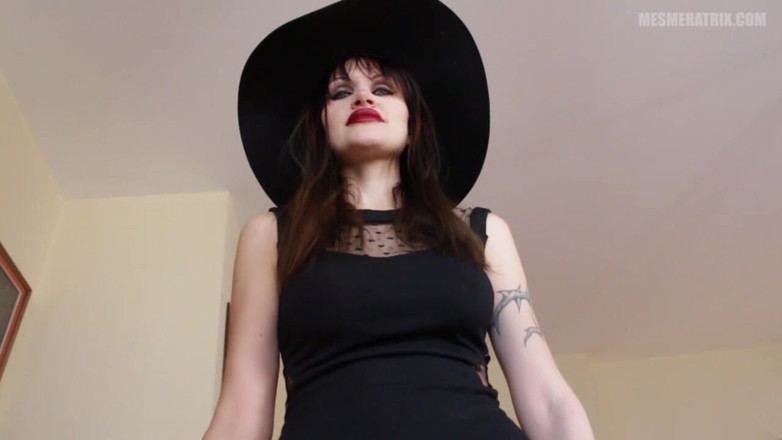 Lady Mesmeratrix Official: I married you for your wealth
