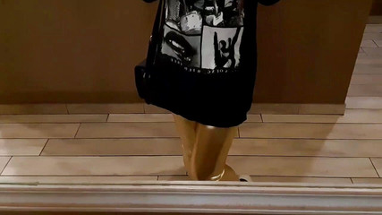 TheloveStory: Студентка не идет в колледж, она идет мастурбировать в туалете кафе