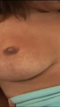 Taylor Kiss heeft hele grote tieten en ze wordt hard geneukt