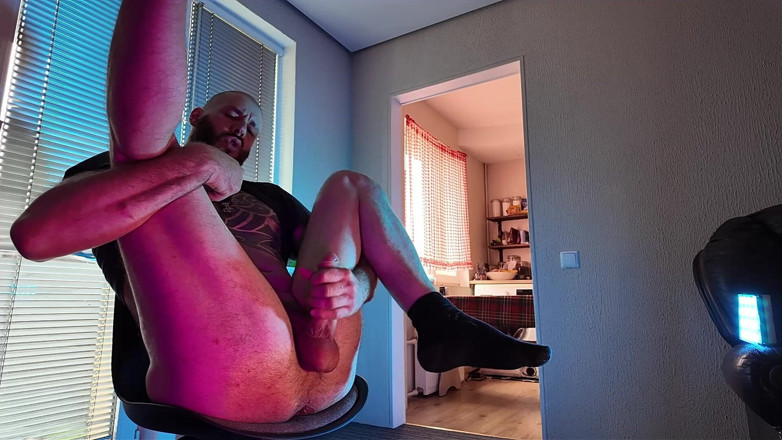 DPeggingD Leanko: Masturbazione a casa da sola